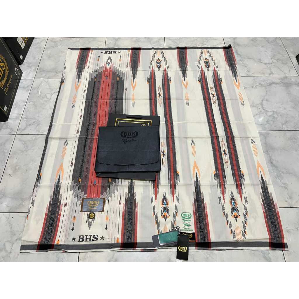 SARUNG BHS SGC SIGNATURE GOLD