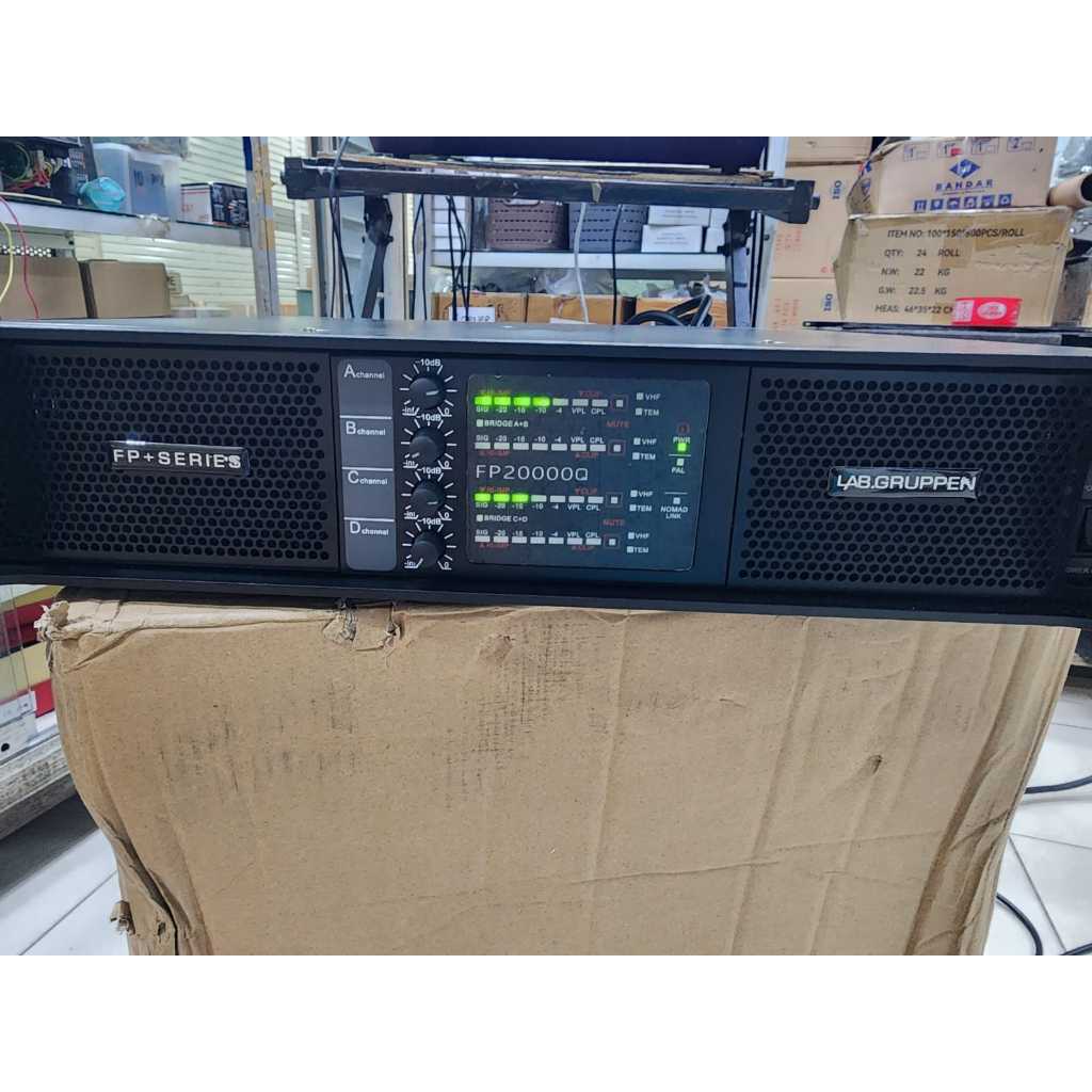 (PETI KAYU) Power Amplifier Labgruppen FP20000Q / FP 20000Q / FP 20000 Q / FP20000 Q