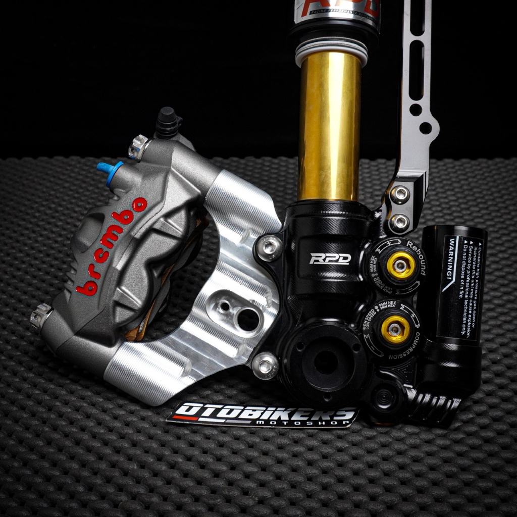 BREKET KALIPER RADIAL MONOBLOK 4P BREMBO PITCH 100 108 MM KHUSUS USD RPD NMAX Kanan / Kiri