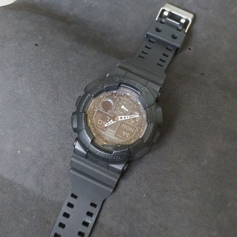 CASIO G - SHOCK GA - 100 - 1A1 MODULE 5081 ANALOG - DIGITAL 2010 BLACK OUT