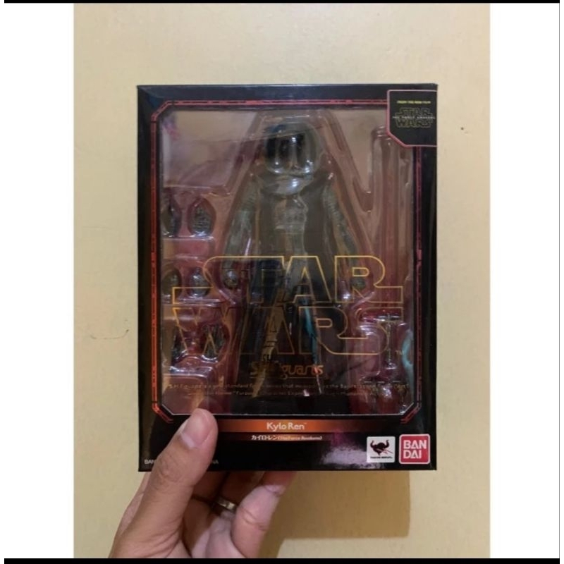 BANDAI SHF kylo Ren - Star Wars The Force Awakens -