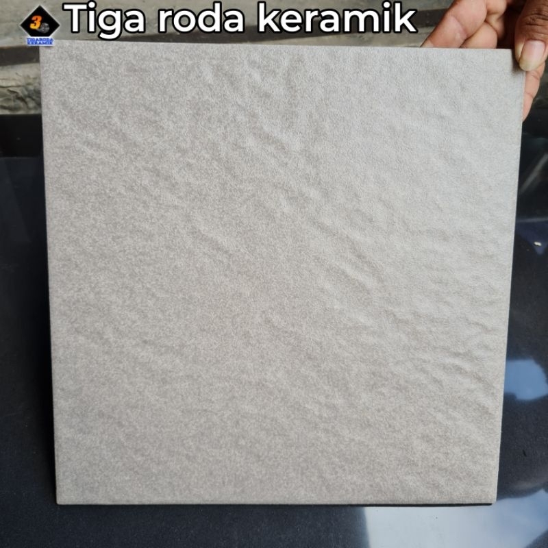 keramik 30x30 lantai/keramik lantai kasar/keramik polos/keramik lantai teras/keramik lantai kamar ma