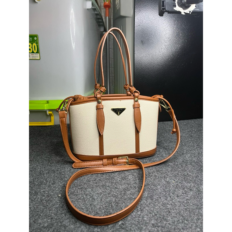 NET KALO NAWAR GAUSAH CHAT YA THANKS jims honey olive bags white caramel preloved