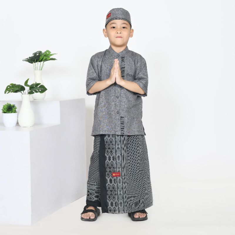 baju muslim anak laki-laki model sarkoci(sarung koko peci) dan setelan koko celana lengan pendek
