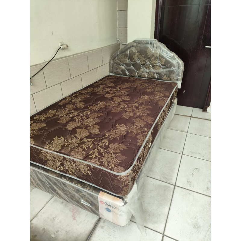 BEKAS Spring Bed Central 120 x 200 Dipan + Headboard + Kasur Matras