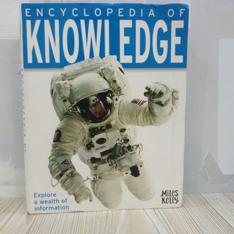 2NDBOOKS -Encyclopedia of Knowledge Miles Kelly preloved 2nd bekas buku Medan