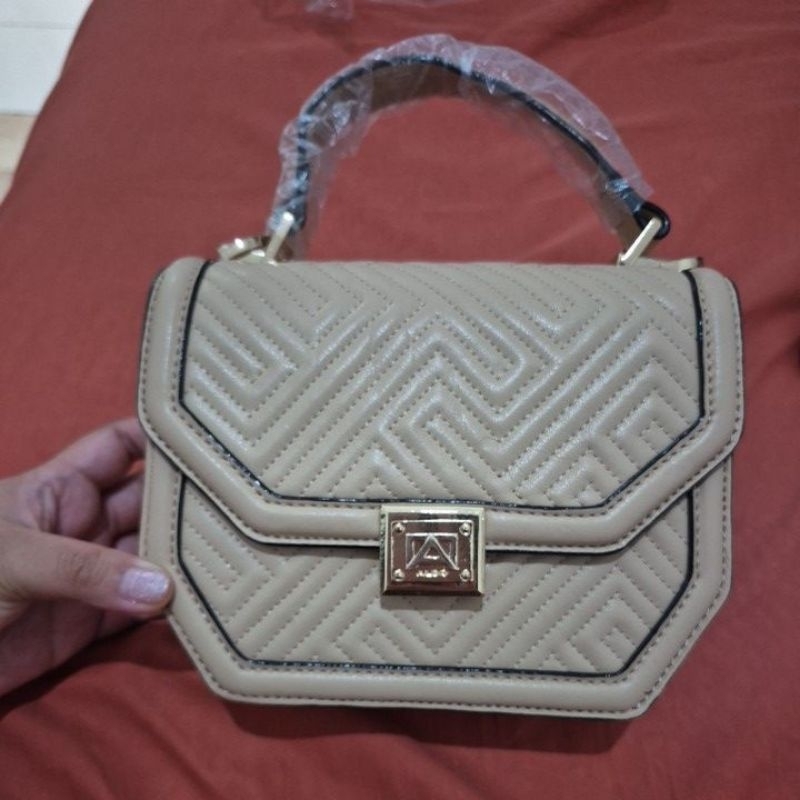 Tas Aldo mini warna krem unik tali rantai