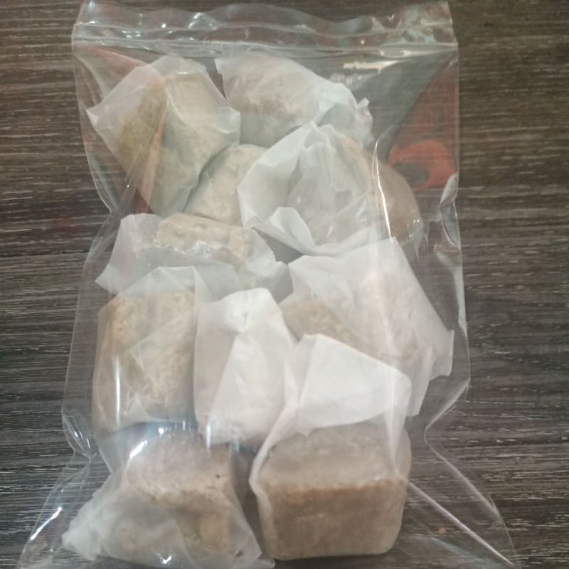 

Kacang Pukul Besar Khas Bagan isi 10pcs Homemade Higienis oleh oleh riau