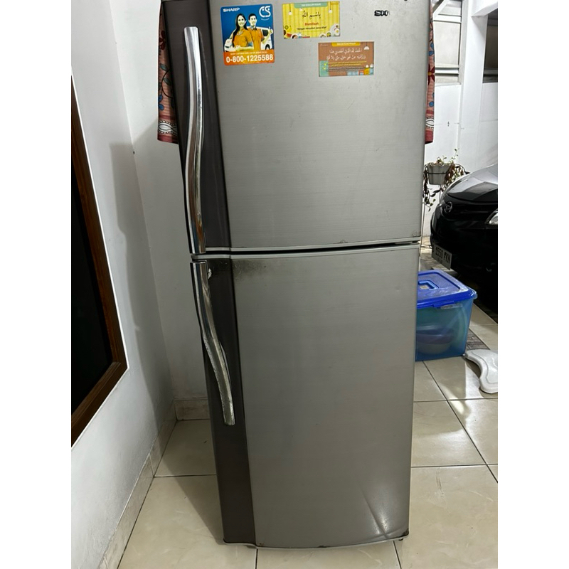 Kulkas Sharp Bekas, ongkir ditanggung pembeli