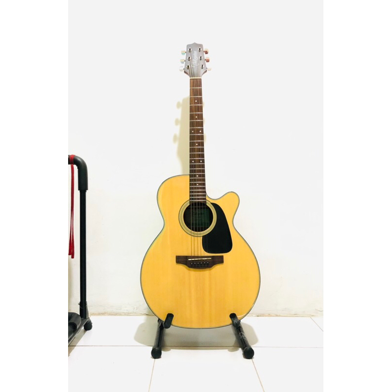 Gitar TAKAMINE ED2NC-NAT Original