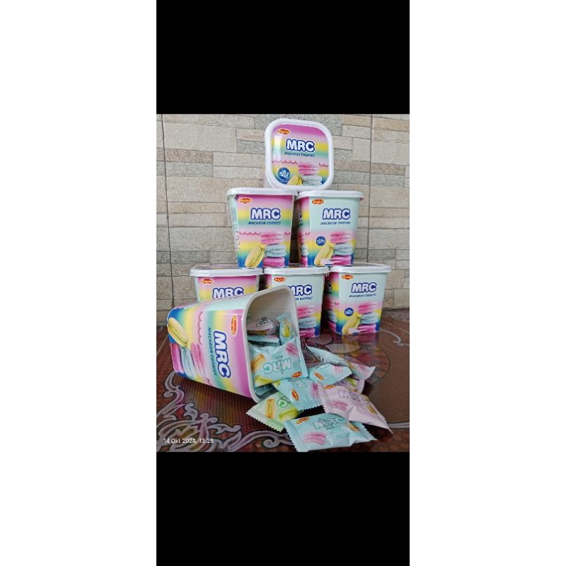 

makaron toples kecil