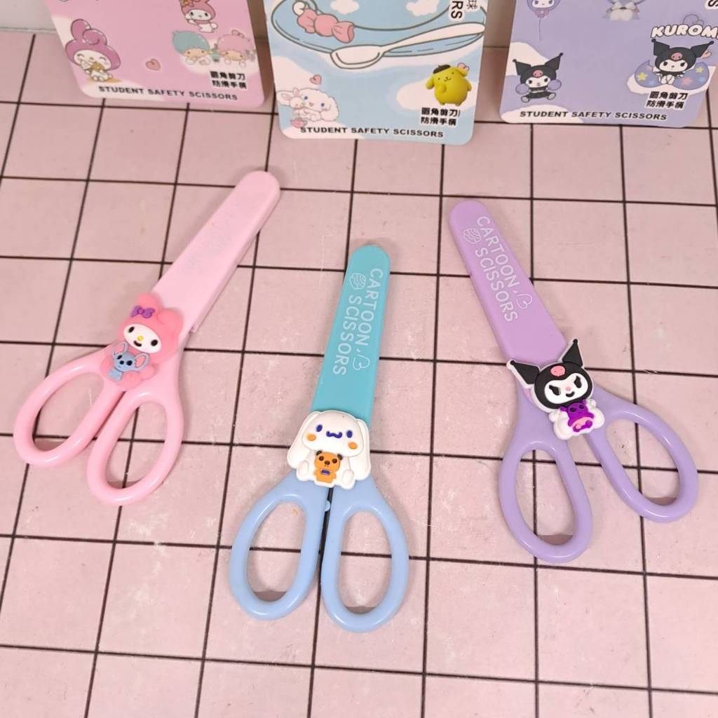 

Gunting Kertas Tutup Anak Boneka Viral Sanrio Melody Kuromi Cinnamoroll Kreasi DIY Craft