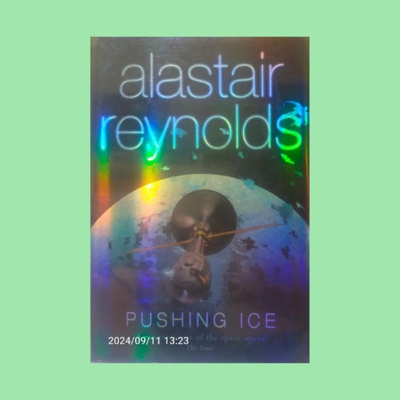 ALASTAIR REYNOLDS PUSHING ICE