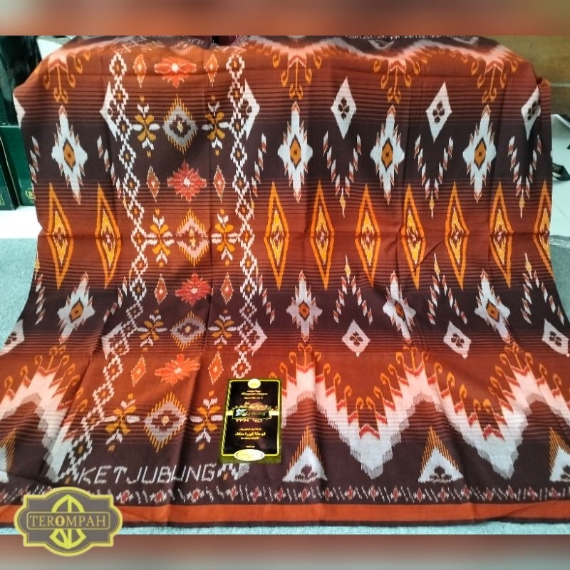 Sarung Ketjubung Gold Goyor Motif Balian