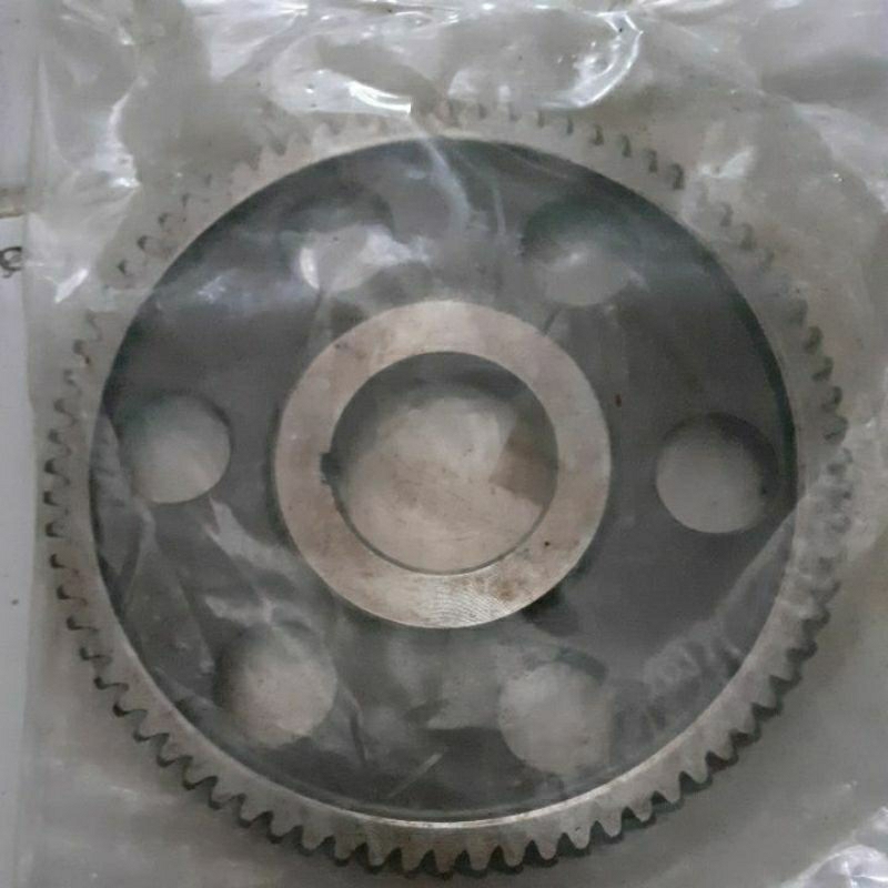 gear camshaft/gigi noken as mesin diesel kubota RD 75/RD 85(new)lubang besar 33mm