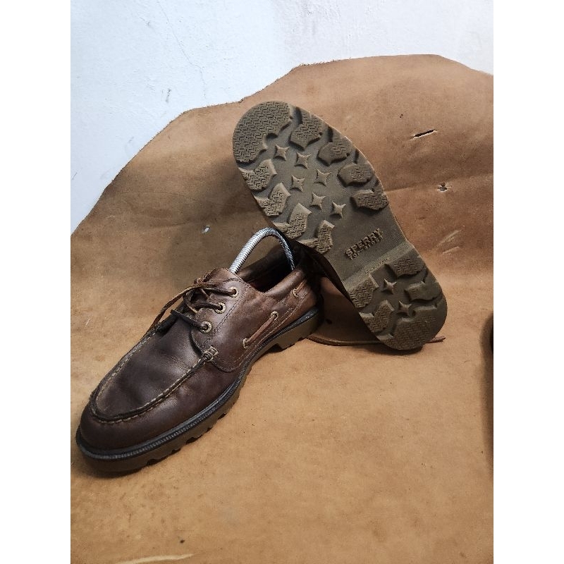 Sperry 42 second pesanan