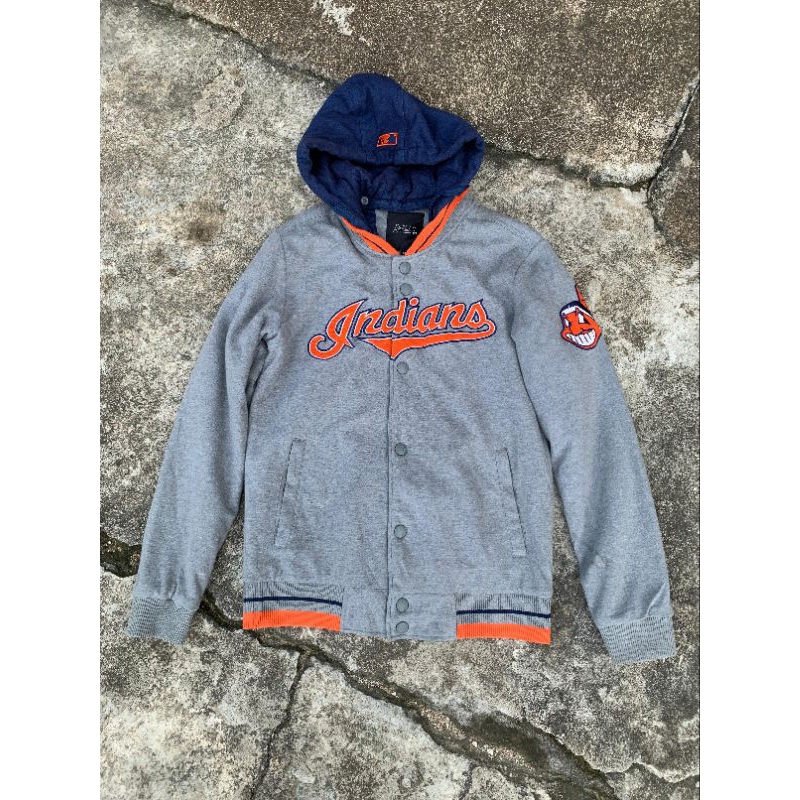 MLB indians hooded varsity