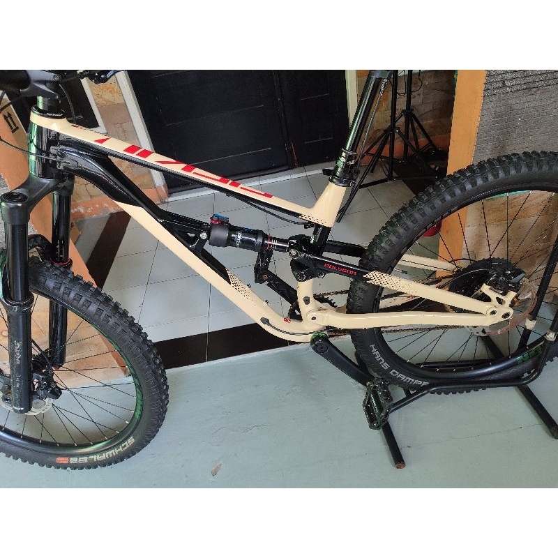 Frame Polygon Siskiu D7 cream size S 27,5