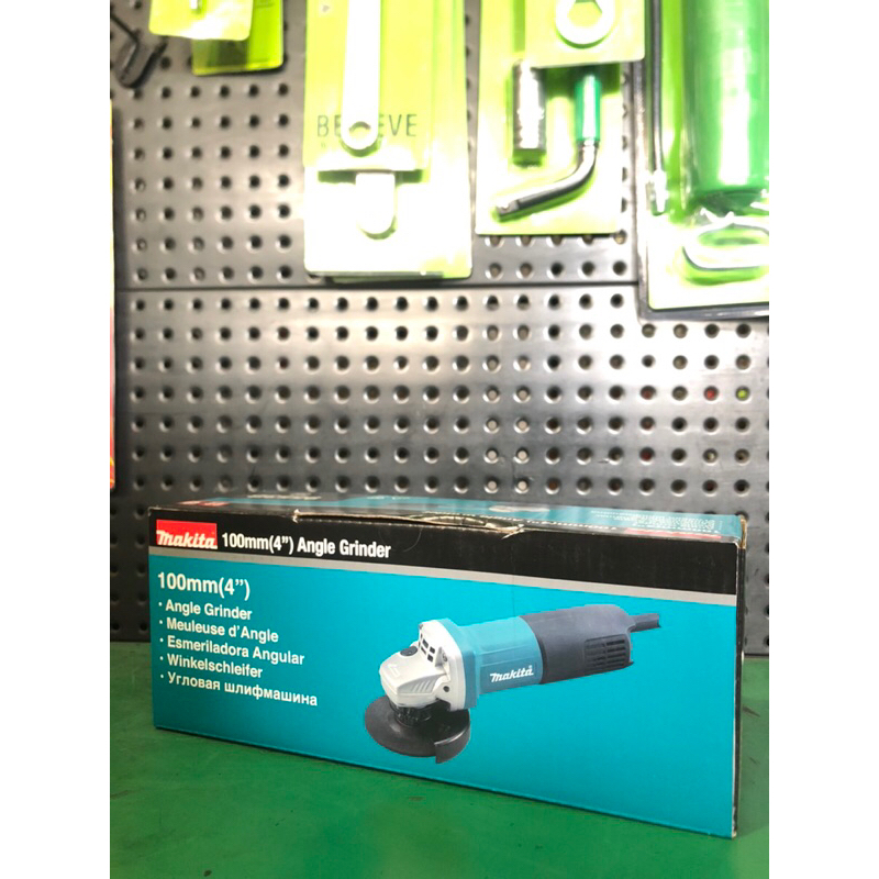 Mesin Bor Listrik merk Makita seri 9553B (Gratis mata potong merk BOSCH 5 biji)