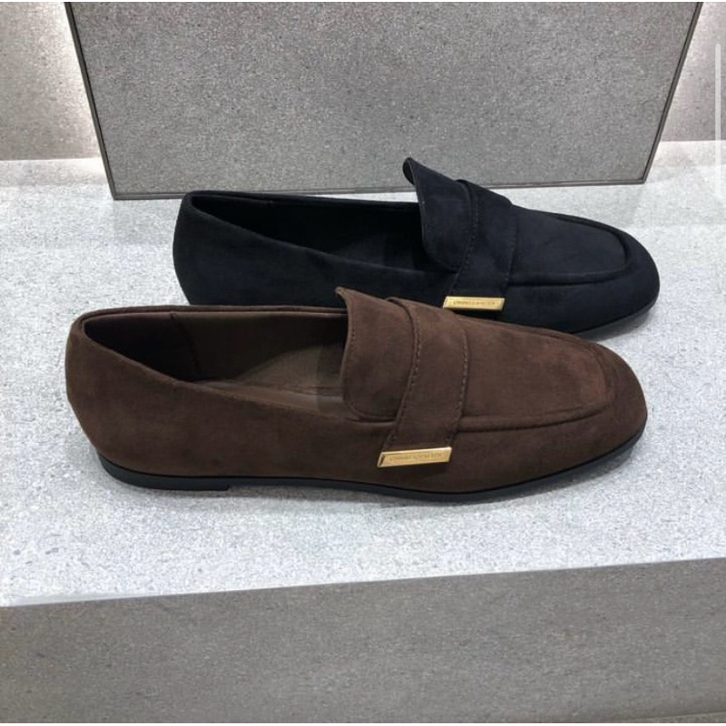 NEW Cnk - Charles and Keith Sepatu Flat Loafers Almond-Toe Suede Fuax | Original CK