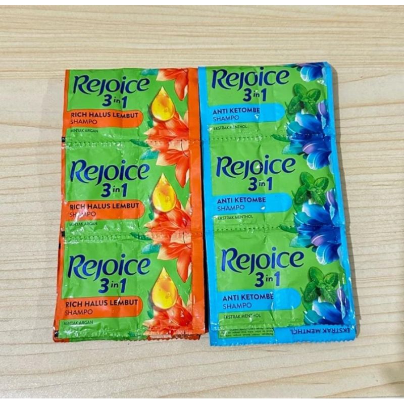 Shampo Rejoice / Sampo Rejoice renteng - isi 2×12 sachet/renceng