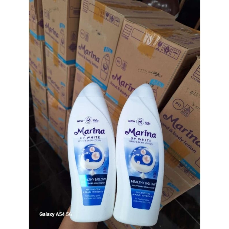 Handbody Marina UV White Biru 460mil