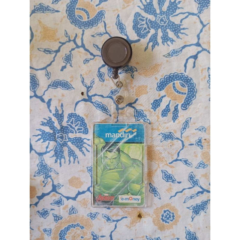 

Tempat Name Tag ID Card holder acrylic akrilik bening import plus jepitan penjepit yoyo hitam terlaris