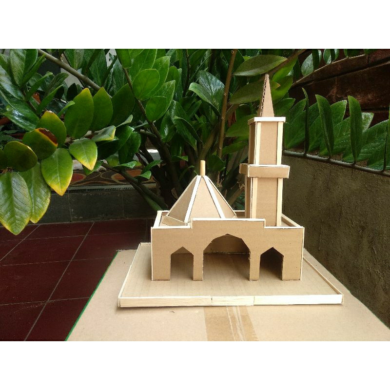 Prakarya Maket Miniatur Masjid Menara dari Kardus