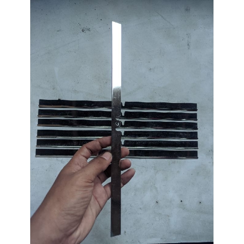 

klem seng kalender 32 cm٫ stok baru tidak berkarat