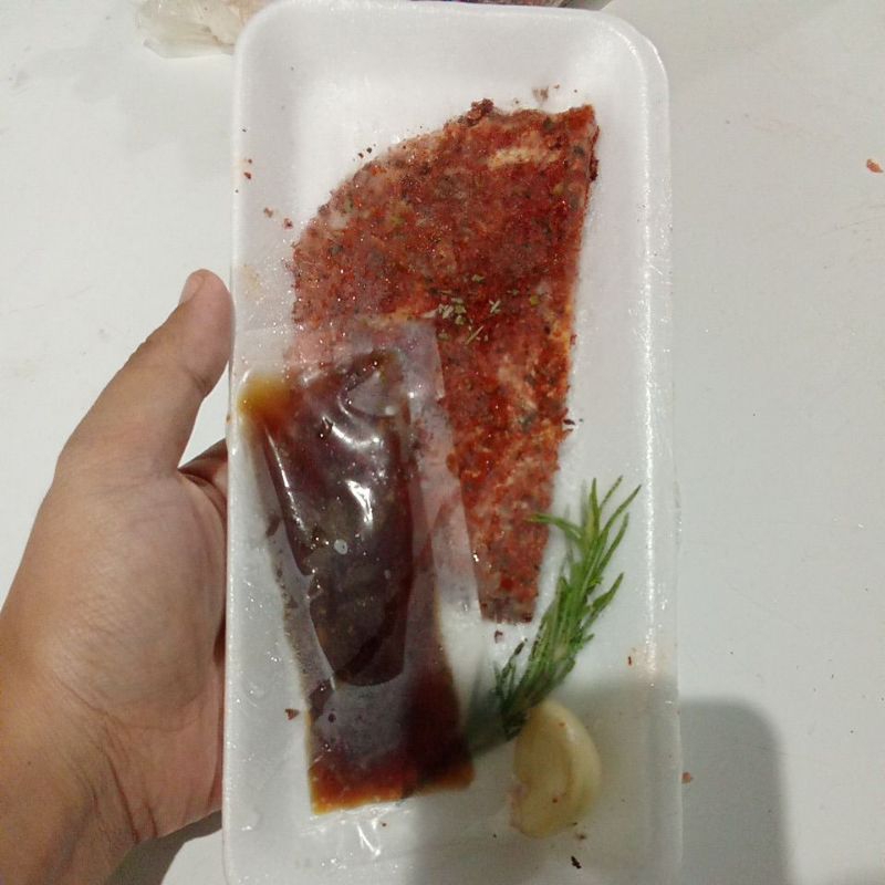 

Steak Mess Meltique Half Moon Ready to Cook Praktis Tinggal Masak