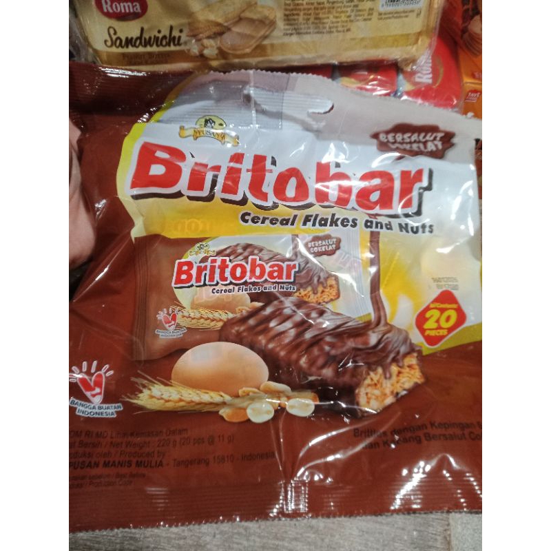 

Britobar Cereal Flakes and Nuts isi 20Pcs