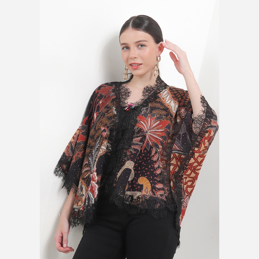 LUIRE by Raden Sirait Kebaya Relling Batik Wanita