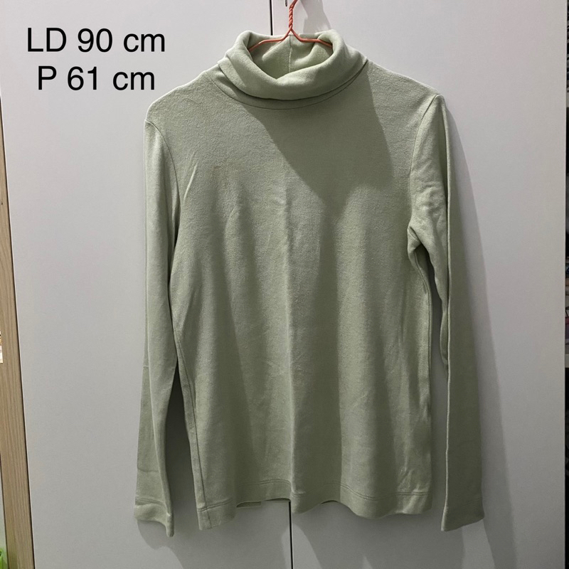 turtleneck / manset uniqlo preloved