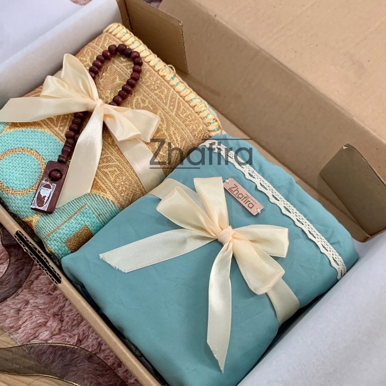 Diskon sd 2  Hampers Mukena Sajadah ZHAFIRA FREE GIFTCARD Paket Kado  Set Prayer Hampers Lebaran Kad