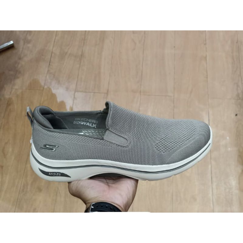 SEPATU SKECHERS ORIGINAL SPORT STATION