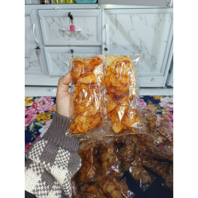 

KERIPIK GULA MERAH(GULA HABANG PEDAS MANIS GURIH)