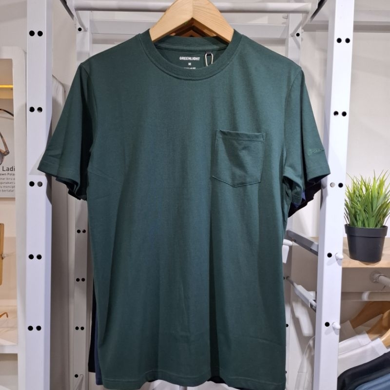 GREENLIGHT Kaos Pendek Polos Kantong Pria Regular Fit Original
