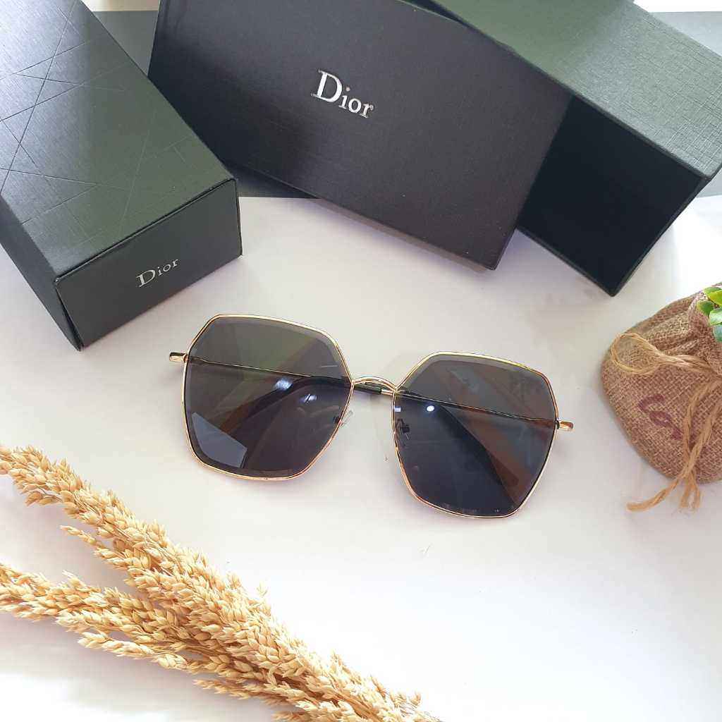 Kacamata Hitam Wanita Fashion Dior 9850 Free Cleaning and Laps