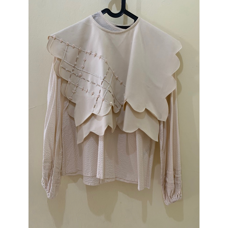 Preloved Blouse Jenna Kaia