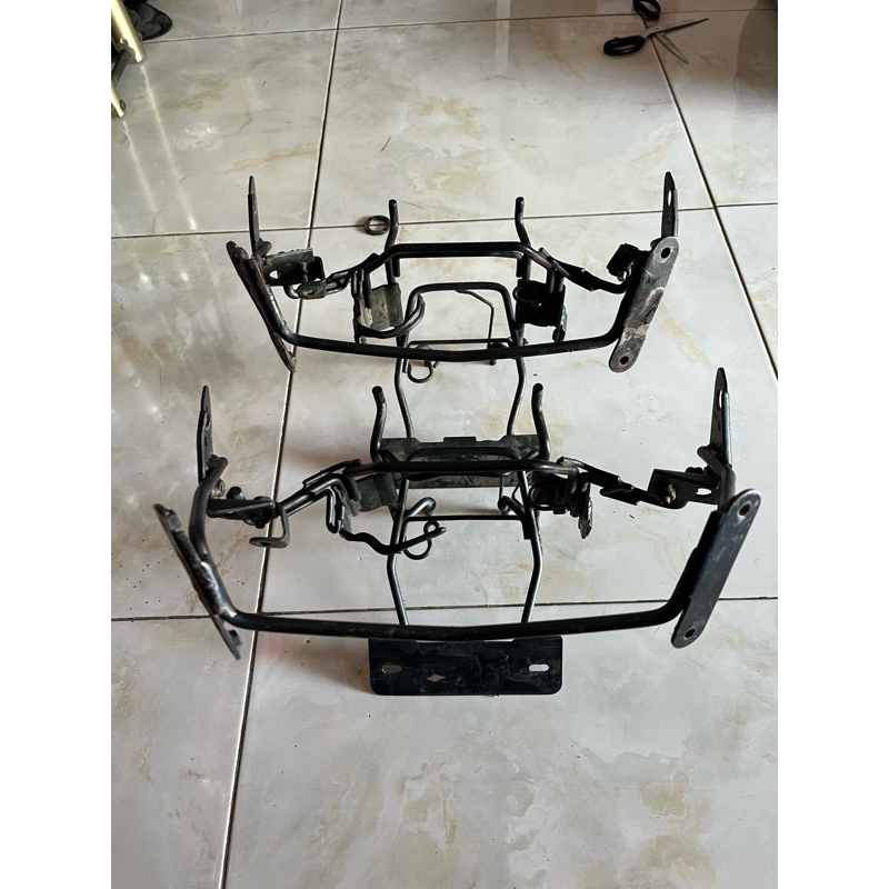 BREKET PANGKON LAMPU PECE TIGER REVO ORIGINAL COPOTAN