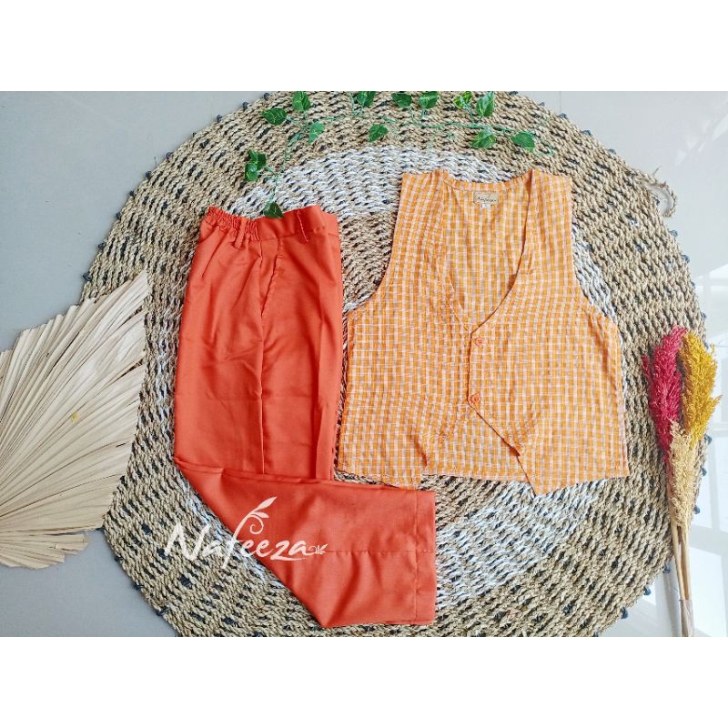 Rompi Sekolah TPA Seragam TK PAUD Kotak-Kotak Jahit Custom Baju