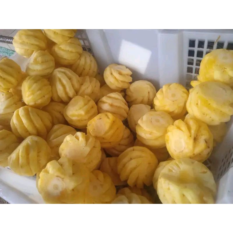 

NANAS MADU SEGAR KUPAS PER 1 PCS
