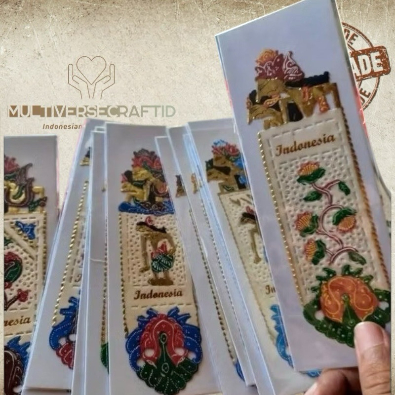 

Souvenir Miniatur Wayang Kulit Mainan Asli Jogja Pembatas Buku Wayang Halus