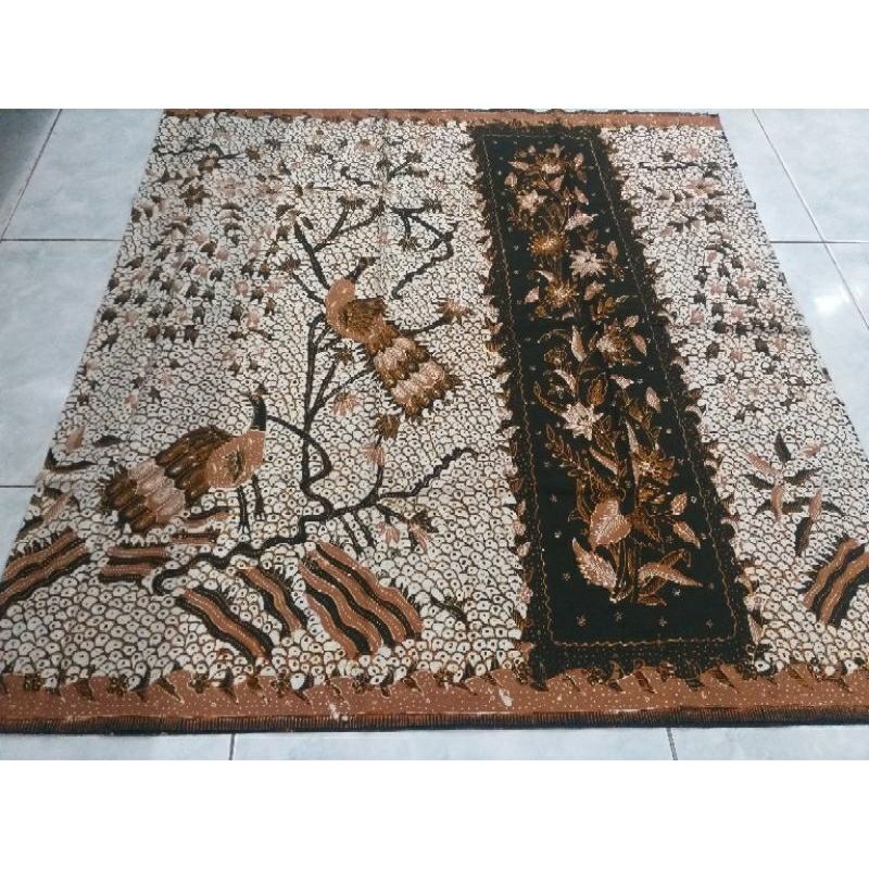 SARUNG BATIK TULIS SISIKAN By BATIK DAVIANT TRUSMI CIREBON