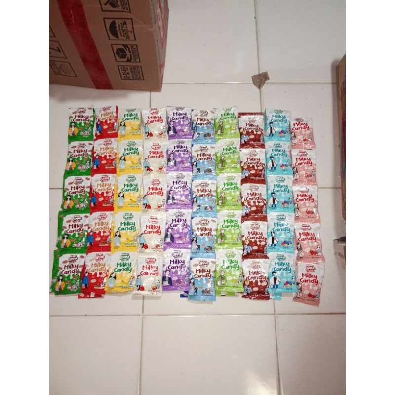 

Milky Candy Permen Mari Oppa berbagai varian rasa 1 renceng isi 10 pcs