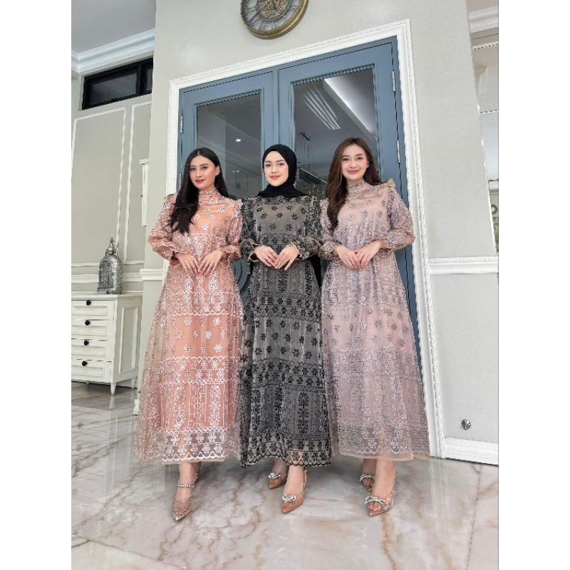 MidiDress Organza milky mix armanisilk ori By Edness Kayla