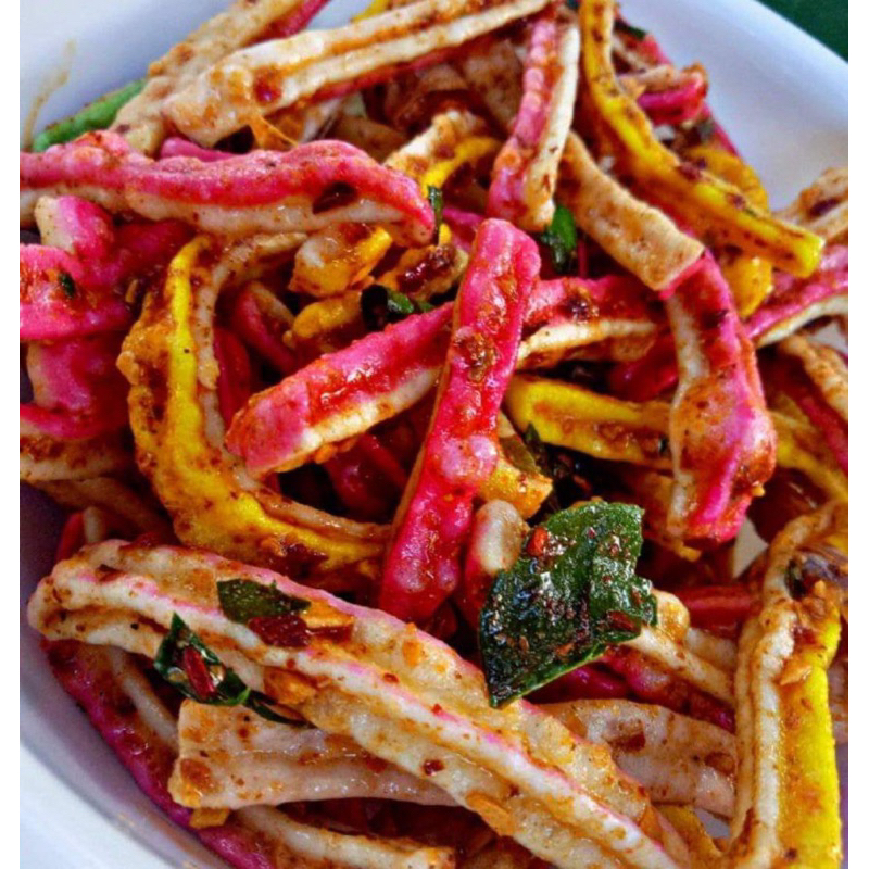 

KERUPUK SEBLAK BETON / JAAT 1 KG (PEDAS ORI / PEDAS DAUN JERUK)