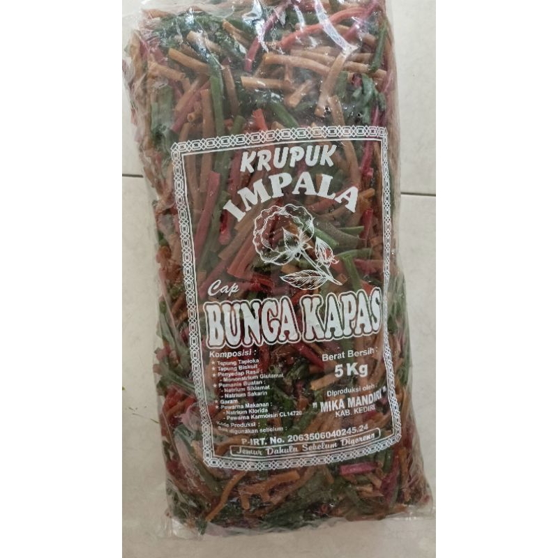 

krupuk mentah atau krecek plompong atau plumpung penthil tiga warna grosir berat 1kg