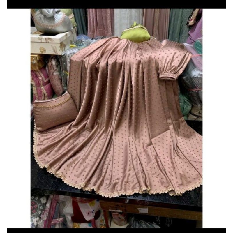 mukena silk uragiri