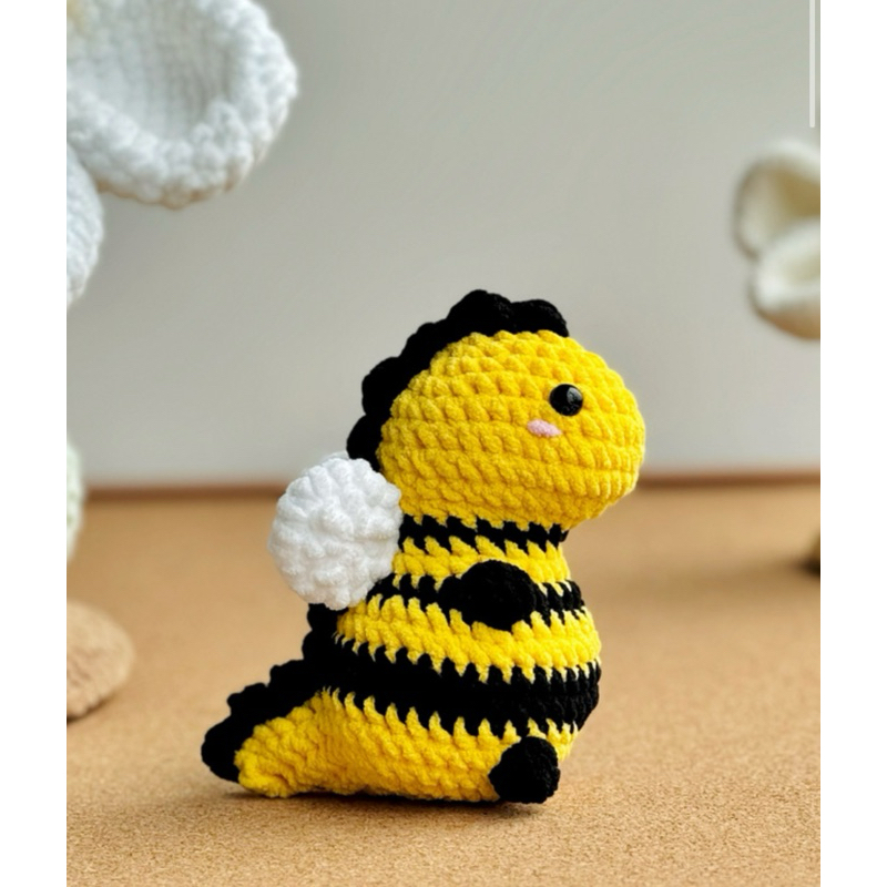 Bee Rex Amigurumi